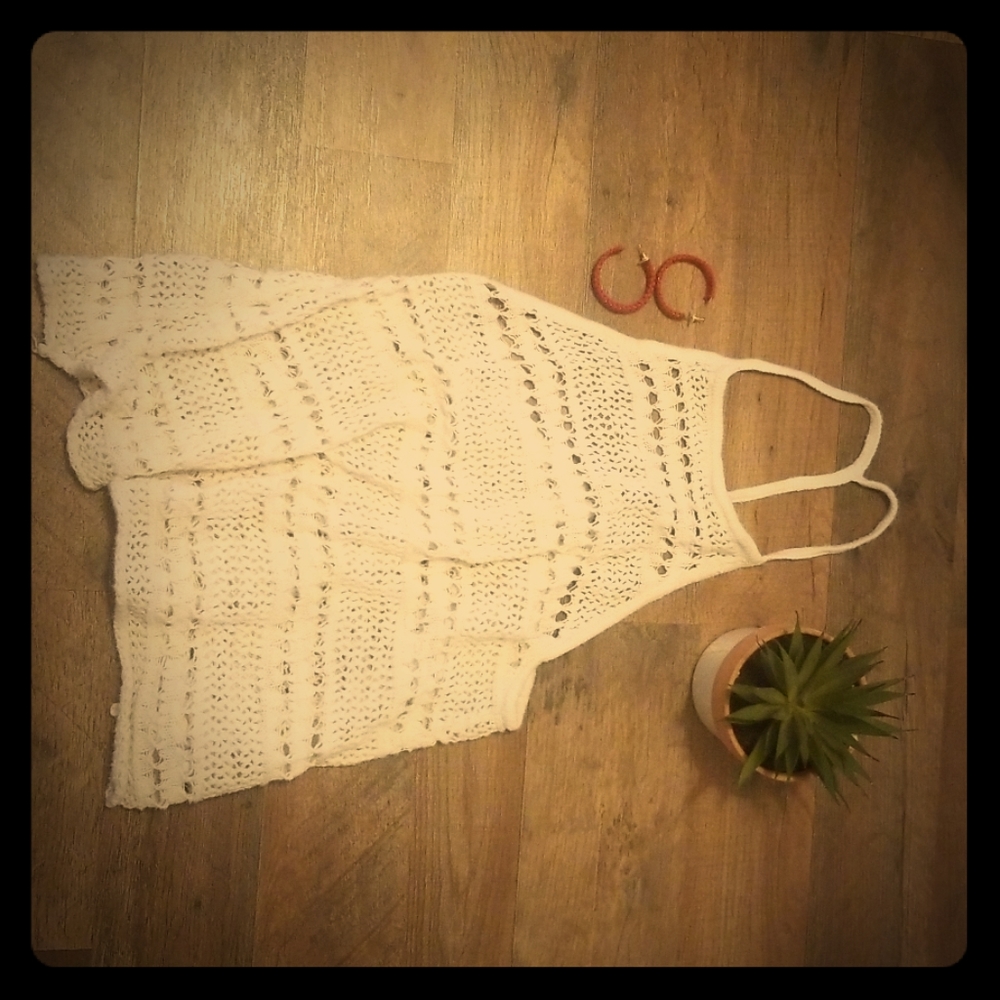 American Eagle crochet tank